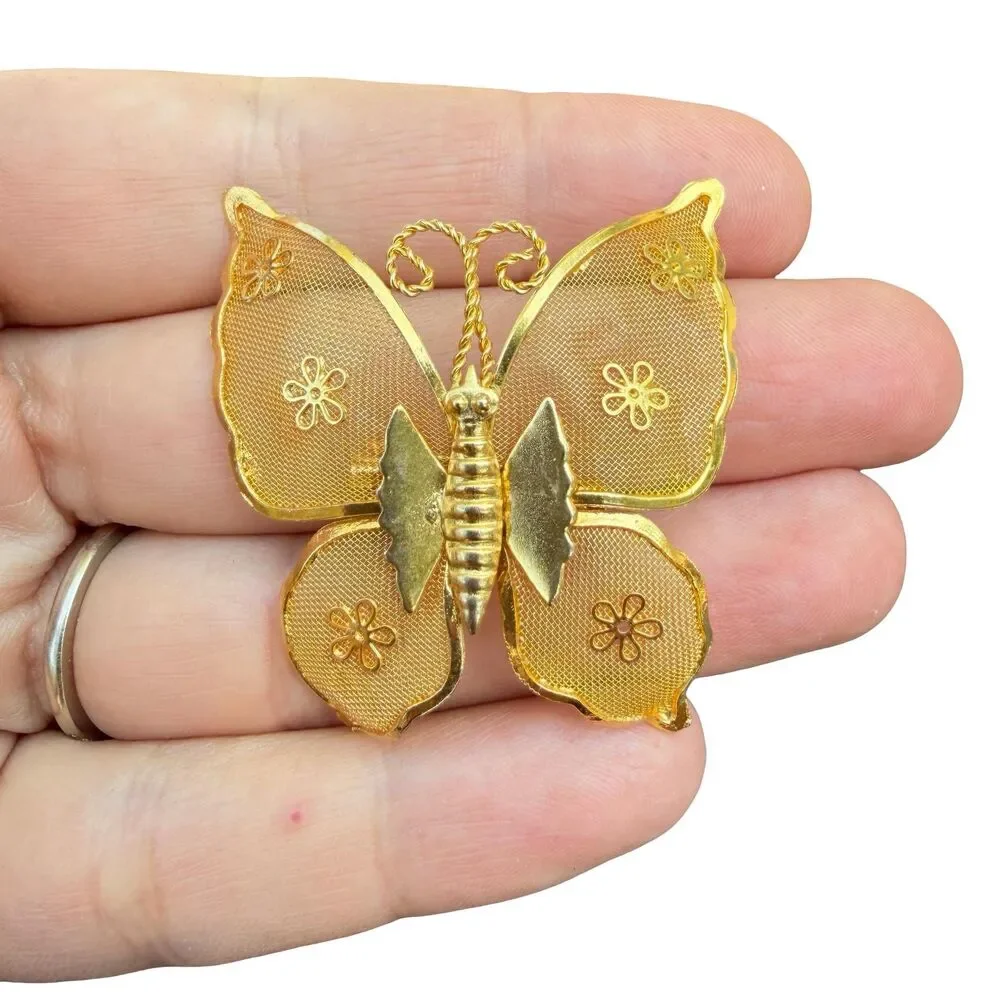 Vintage Jewelry Gold Tone Mesh Butterfly Brooch Pin